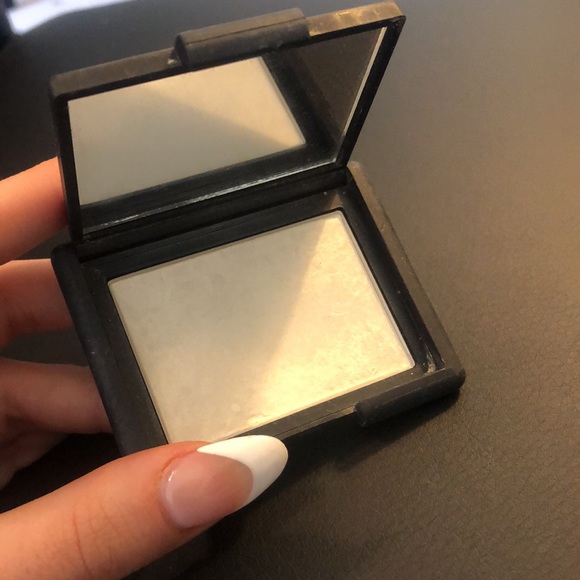 Nars Albatross - Picture 2 of 2